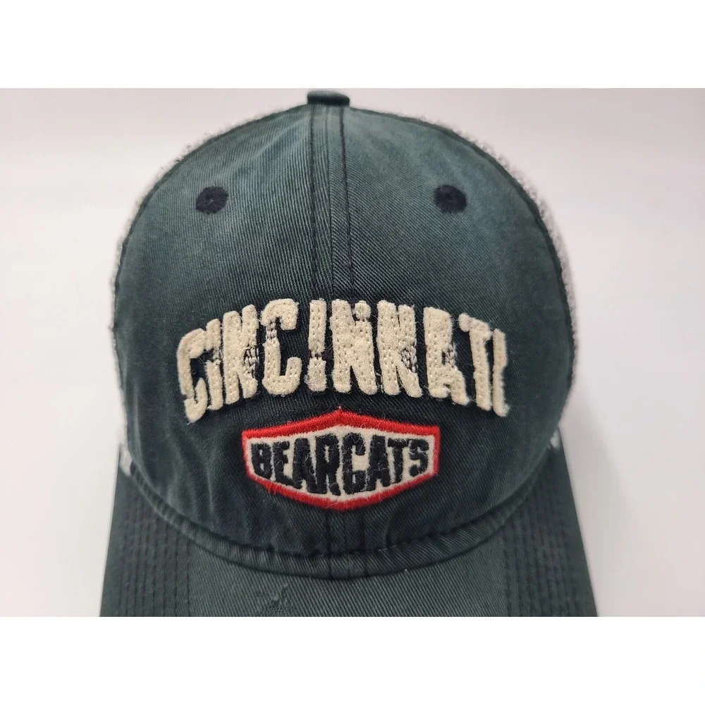 University of Cincinnati Bearcats Adidas Mesh Snapback (Fits Small) Hat Cap NCAA
